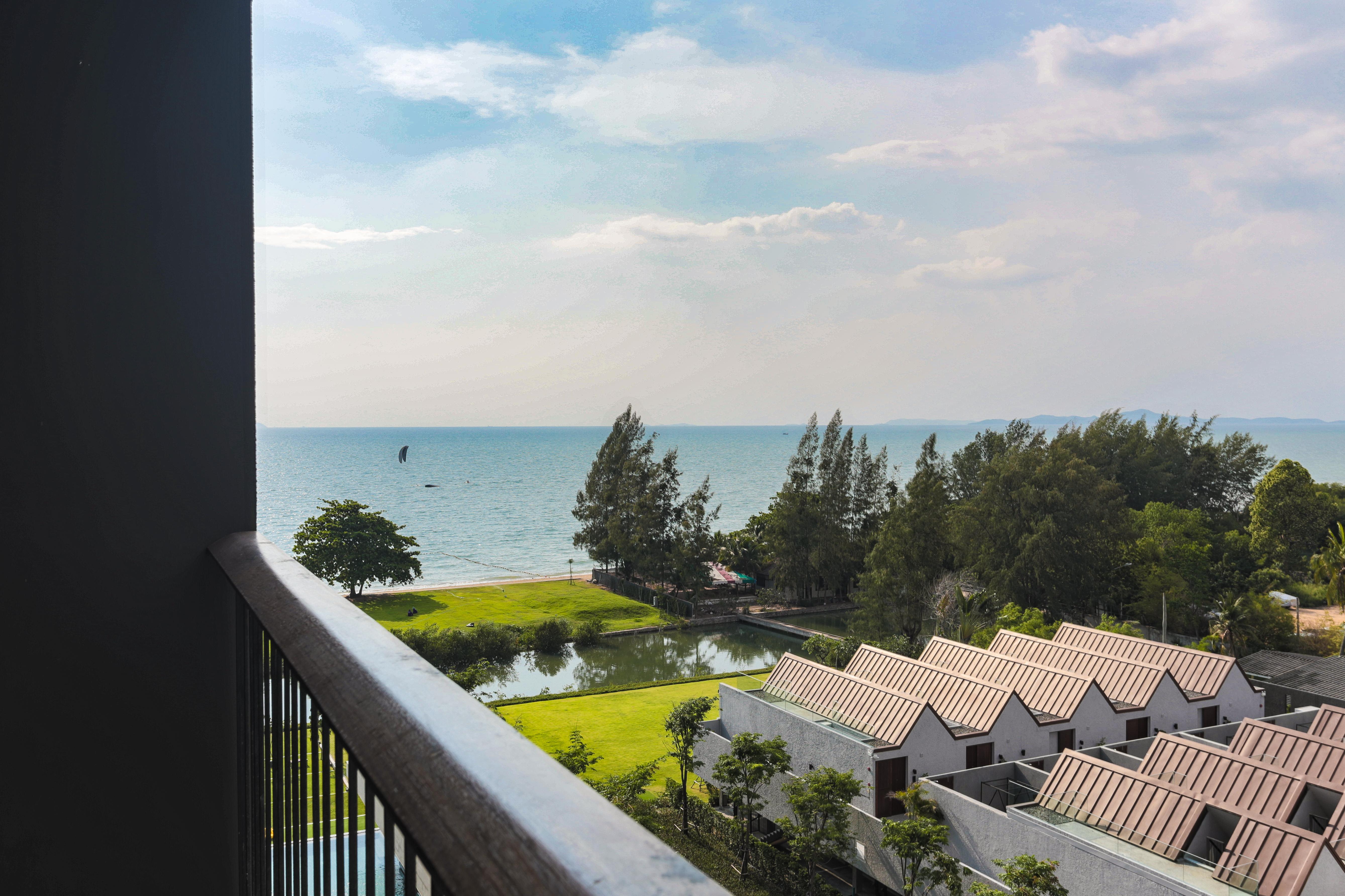 Ana Anan Resort & Villas Pattaya Exterior photo